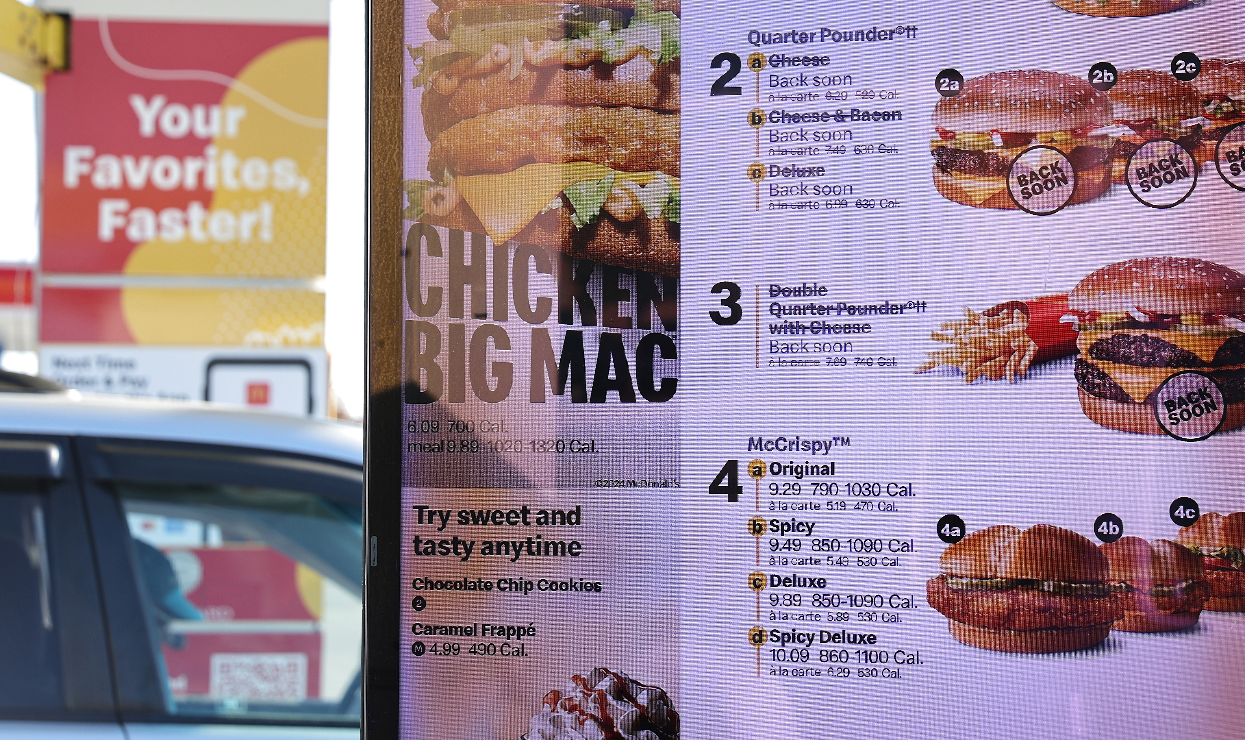The screen at a McDonald's drive thru