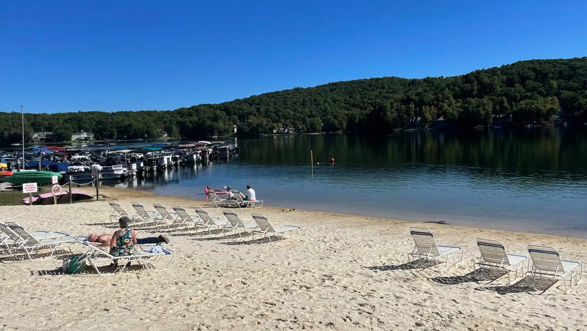 General view of a beach in Tenessee