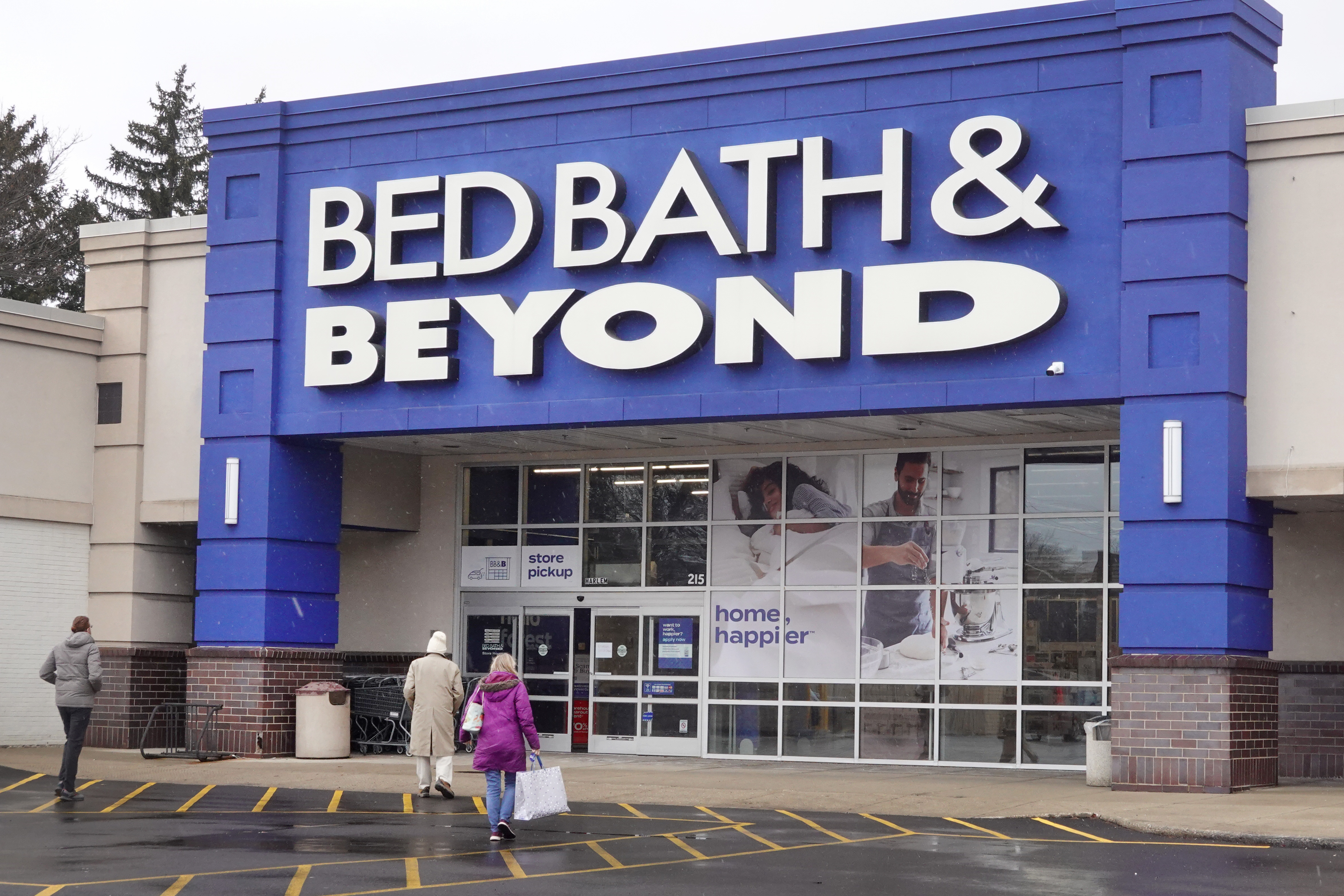 A Bed Bath & Beyond store